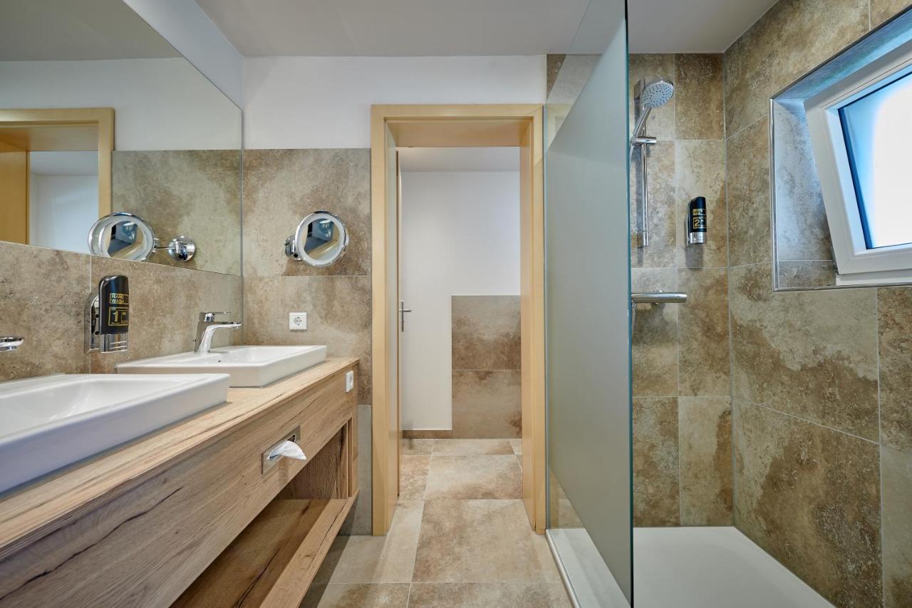 Landhotel Moorhof Neuschoenau Ngoại thất bức ảnh